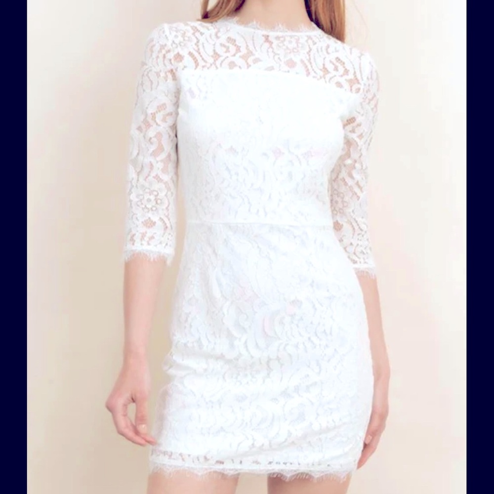 NWT Dress Forum med.
